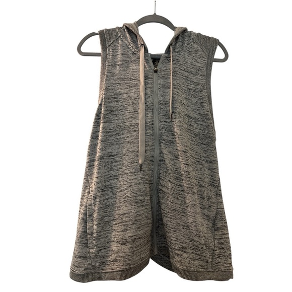 ACTIVE LIFE sleeveless sweatshirt, full zip, wrapped in back. Gray, Large, hood - Picture 3 of 9